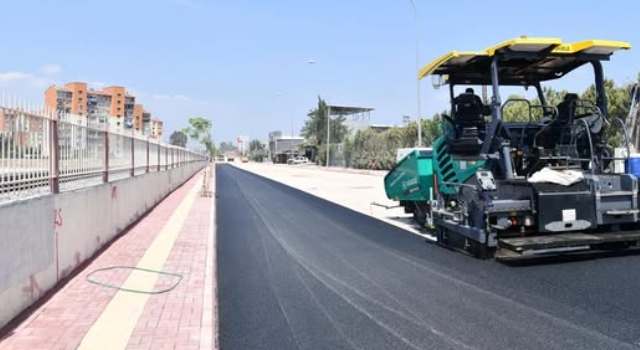 Belediyeden, yaptığı asfalta Karatepe Kilimi benzetmesi