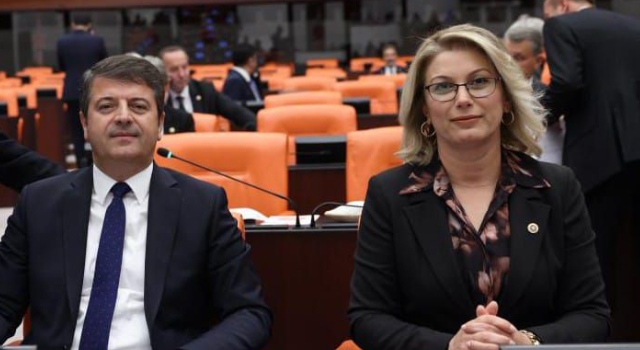 CHP’li Asu Kaya’dan Tutdere’ye Destek Mesajı