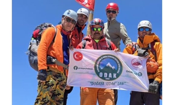 ODAK’tan Aladağlar’da Başarı Dolu Zirve Tırmanışı