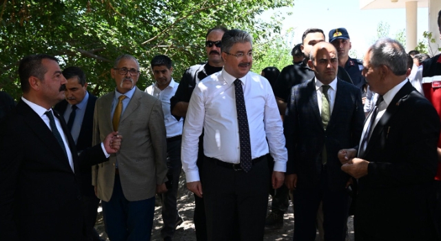 Vali Yılmaz’dan Karacaören’de yangın sonrası inceleme