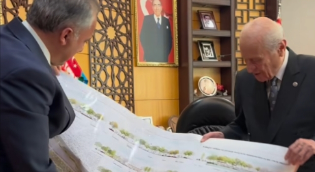 Başkan Çenet, Bahçeli’ye Osmaniye Projelerini Anlattı