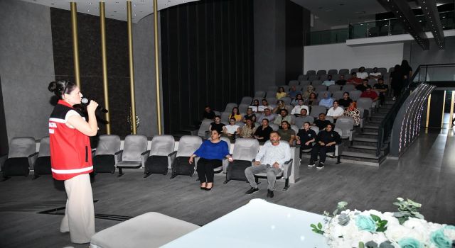 Belediye Personeline Kadına Şiddetle Mücadele Eğitimi Verildi
