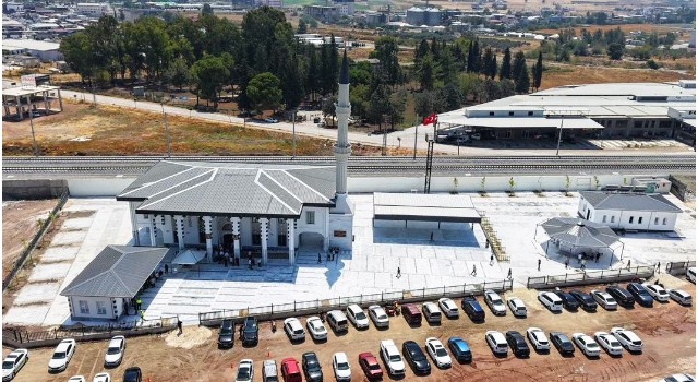 Cebelibereket Şehitlik Camii Cuma Namazıyla Açıldı