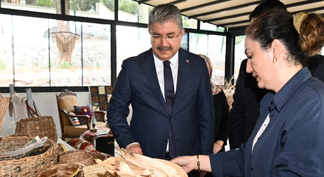 Vali Yılmaz’dan Toprakkale Kadın Kooperatifine Ziyaret