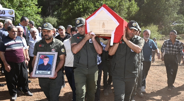 Yangına Giderken Vefat Etmişti: Ali Tekerek Karayiğit’te Defnedildi