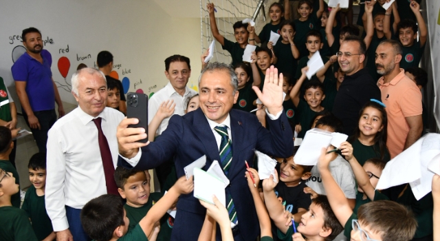 Başkan Çenet Çocuklarla Bir Araya Geldi