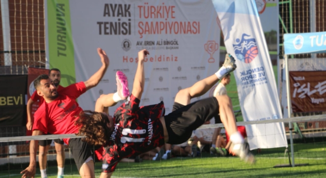 OKÜ’lü akademisyen ve öğrenciler Avrupa sahnesinde