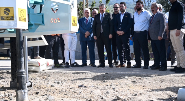 Osmaniye Valisi Yılmaz, Kayalı Köyünde sondajı başlattı