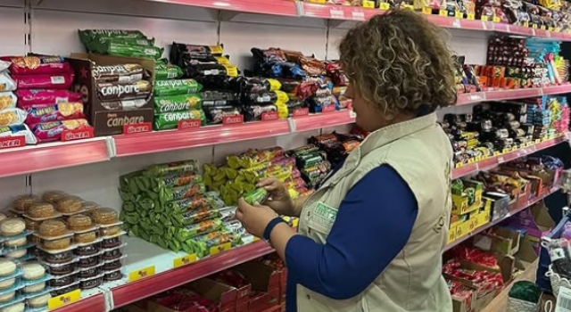 Toprakkale’de Son Kullanma Tarihi Ürünlerin Denetimi Yapıldı