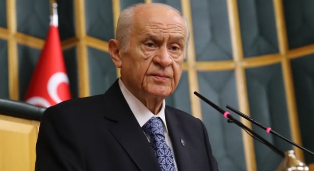 Devlet Bahçeli’den CHP’ye Sert Eleştiriler: “Hiçbir Halt Olmaz”