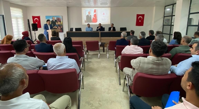 “Gelecek Sensin Başarı Senin” Projesi Kadirli’de Sürüyor