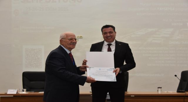 Kamu Yönetimi Sempozyumu Munzur’da Gerçekleşti