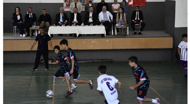 Kaymakam Erdinç Dolu’dan Genç Sporculara Destek