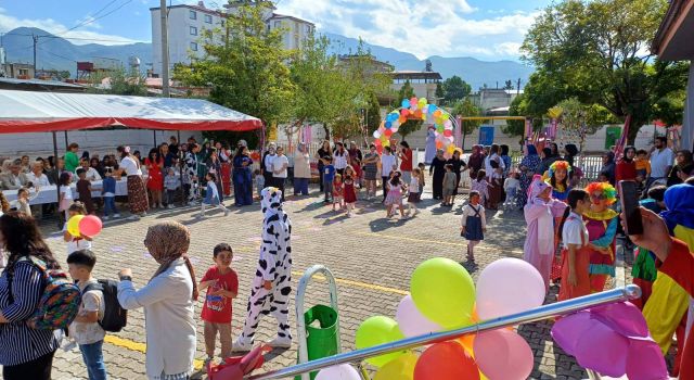 Minikler Okul Öncesi Şenliğinde Doyasıoya Eğlendi