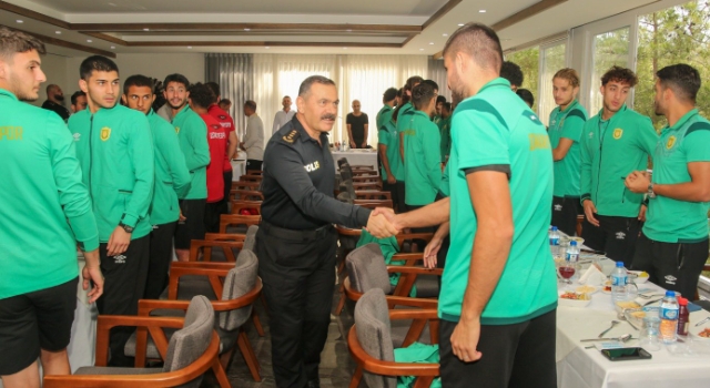 Emniyet Müdürü Sarıbuva’dan Osmaniyespor’a Destek