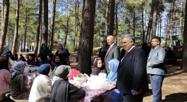 Osmaniye’de Hafızlık Öğrencilerine Moral Pikniği