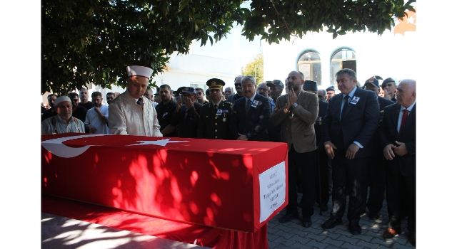 Osmaniye'de Kıbrıs gazisi son yolculuğuna uğurlandı
