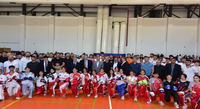 Osmaniye’de Kick Boks Siyah Kuşak Sınavı Yapıldı