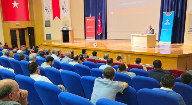 Osmaniye’de “Peygamberimiz, Cami ve Namaz” Konferansı