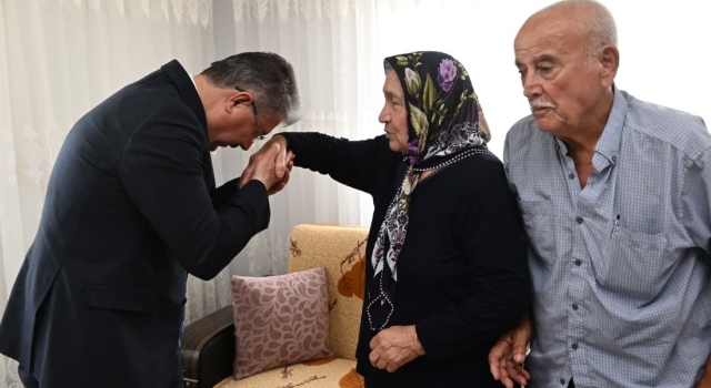 Vali Yılmaz: Yaşlılarımız toplumun ulu çınarlarıdır