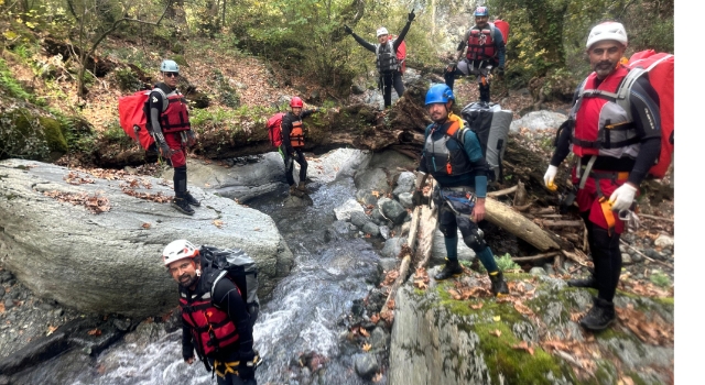 Atatürk’ü Anmak İçin Karaçay Vadisi’nde Zirve Yürüyüşü Yaptılar
