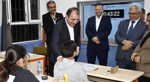 Kaymakam Erdinç Dolu, Etüt Kursu Öğrencileriyle Buluştu