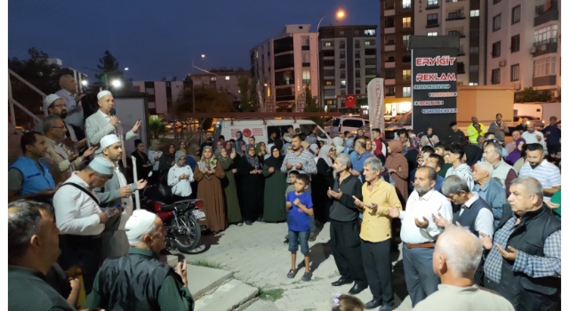 Kutsal Yolculuk Başladı: Umreciler Osmaniye’den Uğurlandı