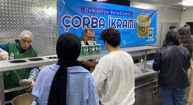 Sınav Haftasında Öğrencilere Çorba ve Tatlı Desteği