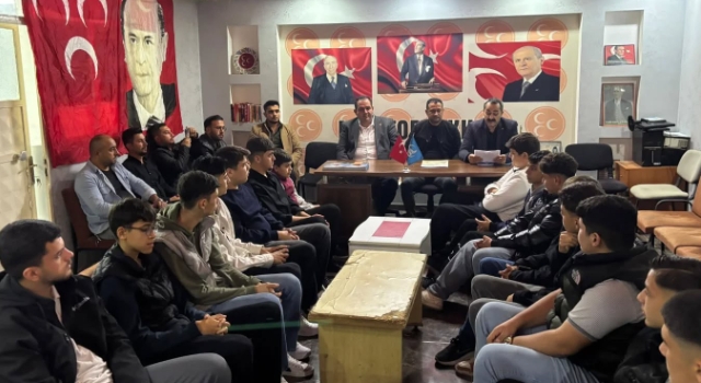 Ülkü Ocakları’nda Gençlik Vizyonu Masaya Yatırıldı