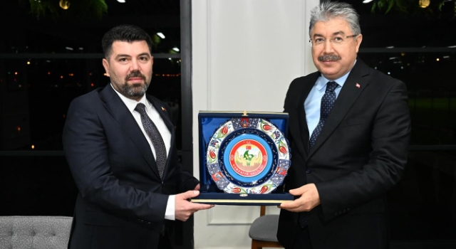 Başhekim Dr. Mürsel Koçer’e Osmaniye’de Anlamlı Veda Gecesi