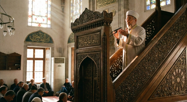 Diyanet, Osmaniye’de Cuma Namazında Okunacak Hutbeyi Paylaştı