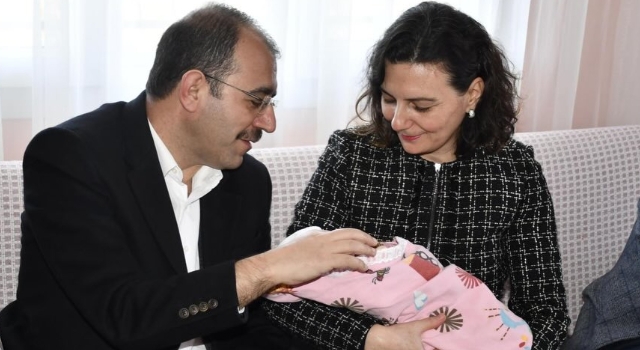 Kadirli’de Bilinçli Anne Sağlıklı Gelecek Projesi Sürüyor