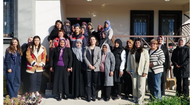 Kadirli’de “Kadın Buluşmaları” Projesi Yılın Son Programıyla Tamamlandı