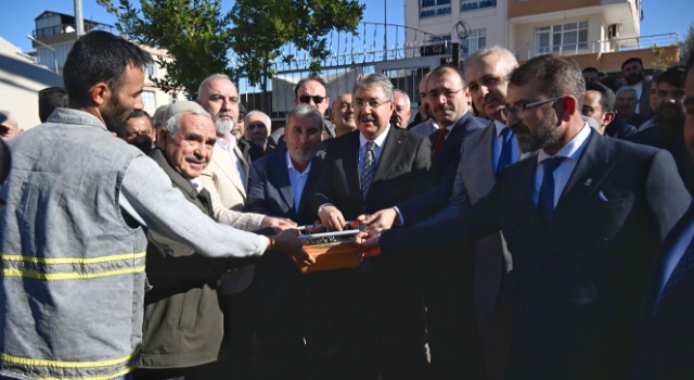 Kadirli’de Yıkılan Cengiz Topel Camii Yeniden Yapılıyor