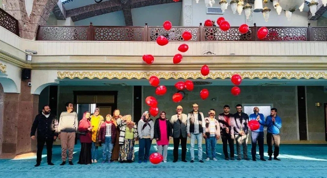 Özel Bireylerden Camii Ziyareti