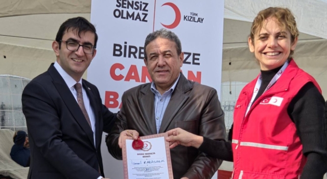 Sumbas’ta Kan Bağışı Yapan Vatandaşlara Kaymakamdan Ödül