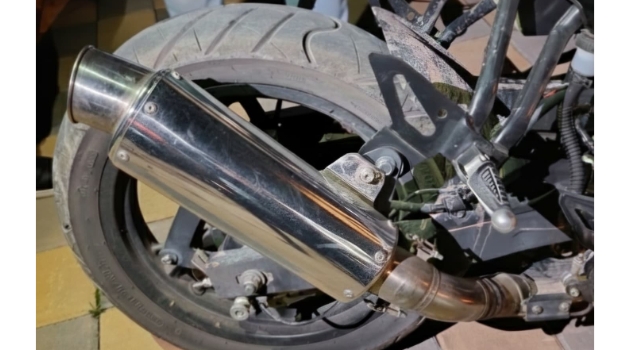 Toprakkale’de abartı egzoz kullananlara para cezası