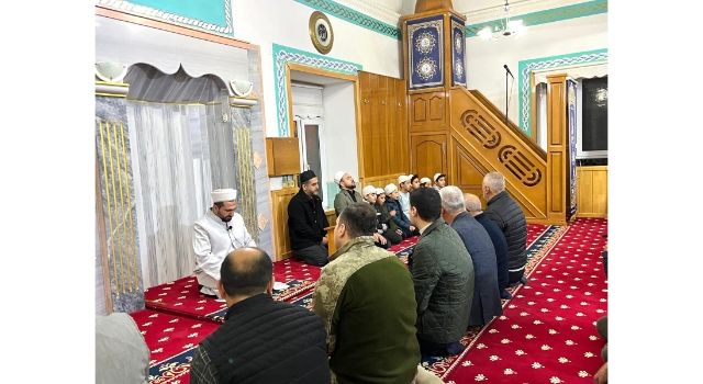 Toprakkale’de Sabah Namazı Buluşması Devam Ediyor