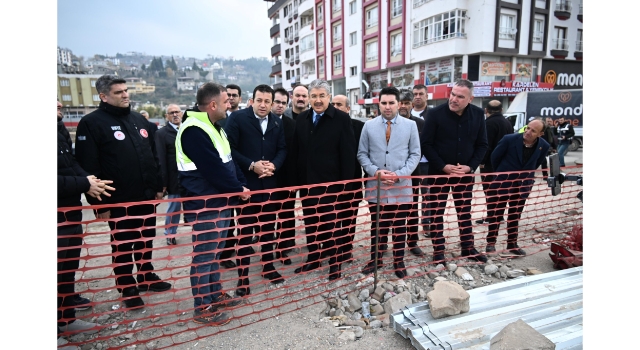 Vali Yılmaz Bahçe’de Rezerv Yapı Alanını İnceledi: 86 Konut ve 217 İş Yeri Yapılacak