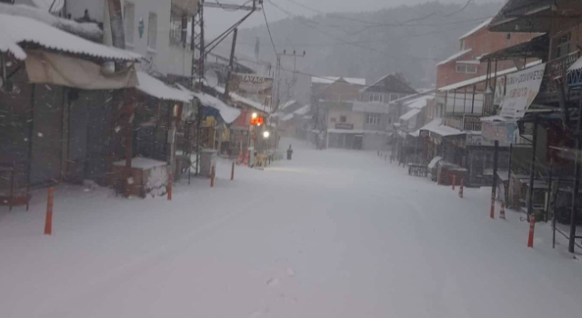 Zorkun Yaylası Osmaniye’de Yılın Son Günlerinde Beyaza Büründü
