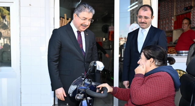 Kadirli’de Dr. Erdinç Yılmaz’dan Esnafa Moral Ziyareti