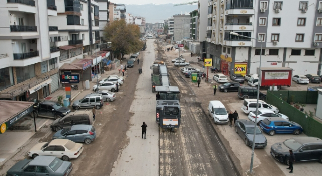 Kemal Satır Caddesi’nde Büyük Dönüşüm! Asfalt Seferberliği 2. Etapta