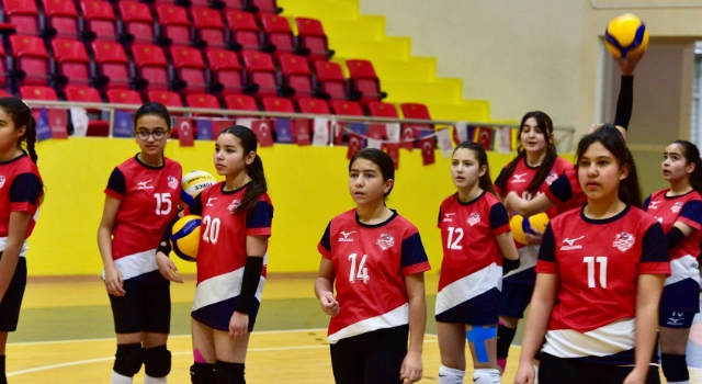 Osmaniye Takımları Lig Öncesi Tempoyu Yükseltti