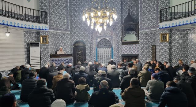 Ünal Camii’nde Yılın İlk Sabah Namazı Buluşması Gerçekleştirildi