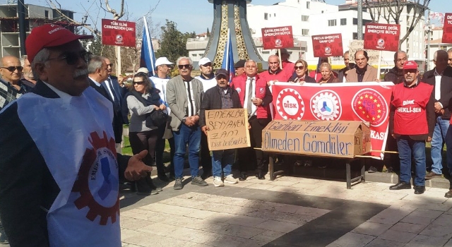 Osmaniye’de Emeklilerden Tabutlu Eylem