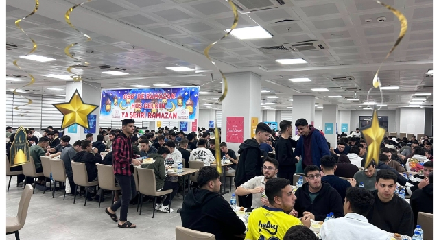Osmaniye’de KYK Öğrencileri İlk İftarda Buluştu
