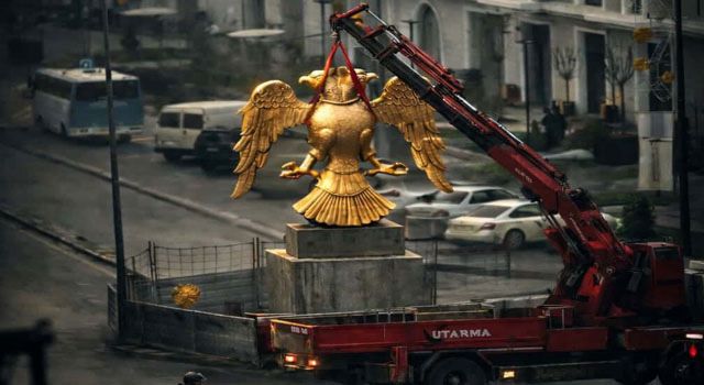 Osmaniye’de Selçuklu Kartalı Heykeli Yerine Konuldu