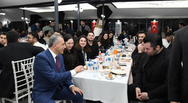 Osmaniyeli Üniversite Öğrencileri İstanbul’da İftarda Buluştu