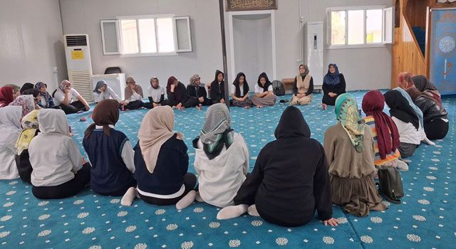 Osmaniye’de “Dijital Dünyada Çocuk ve Aile” Seminerlerine Yoğun İlgi