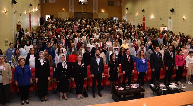 Osmaniye’de Meme Kanseri Farkındalık Paneli Düzenlendi